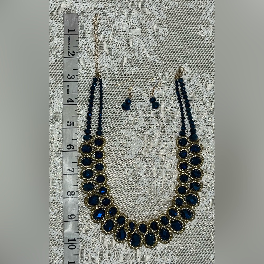 Elegant Blue and Gold Faceted Necklace and Earring Set NEW! - Picture 5 of 5